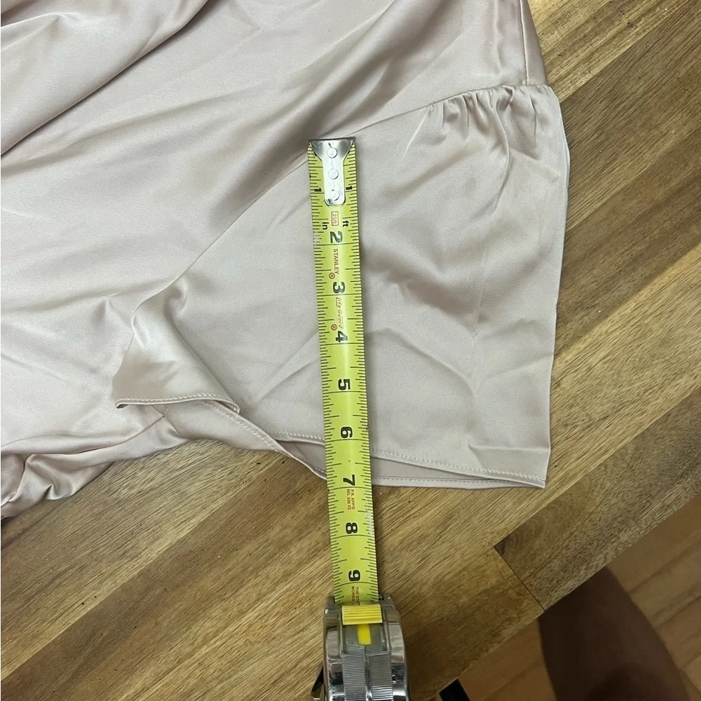 Baltic Born Poppy Satin Midi‎ Dress V-Neck Open Tie Front in Champagne Size XXXL - Picture 9 of 13